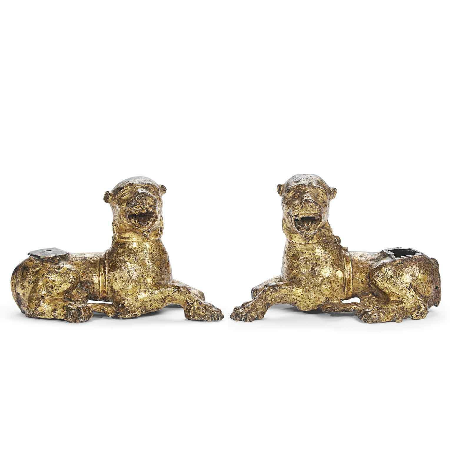 photo vinterior Pair Of Stylophorous Lions In Gilded Bronze Nuremberg 1500
