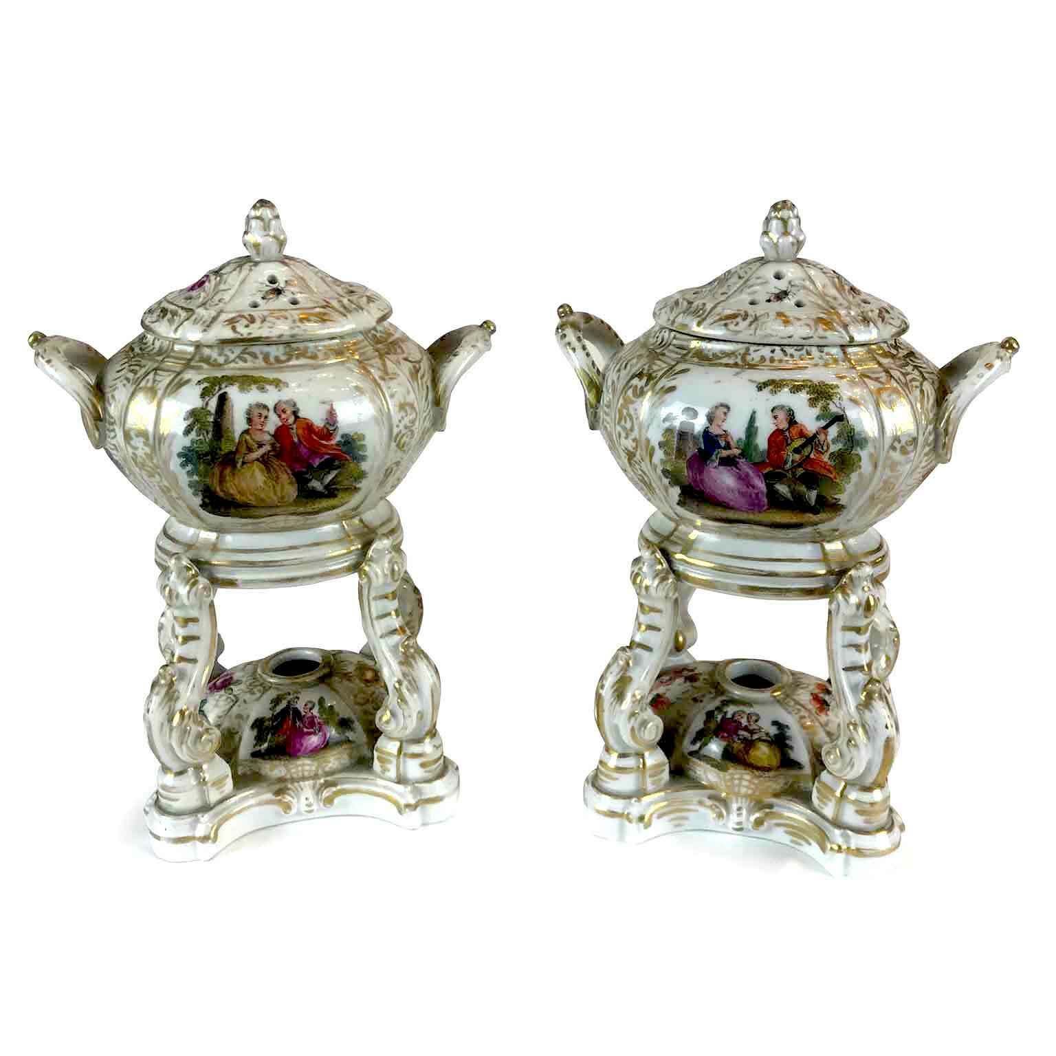 photo vintage Pair Of Antique German Porcelain Incense Burners From The 1800s