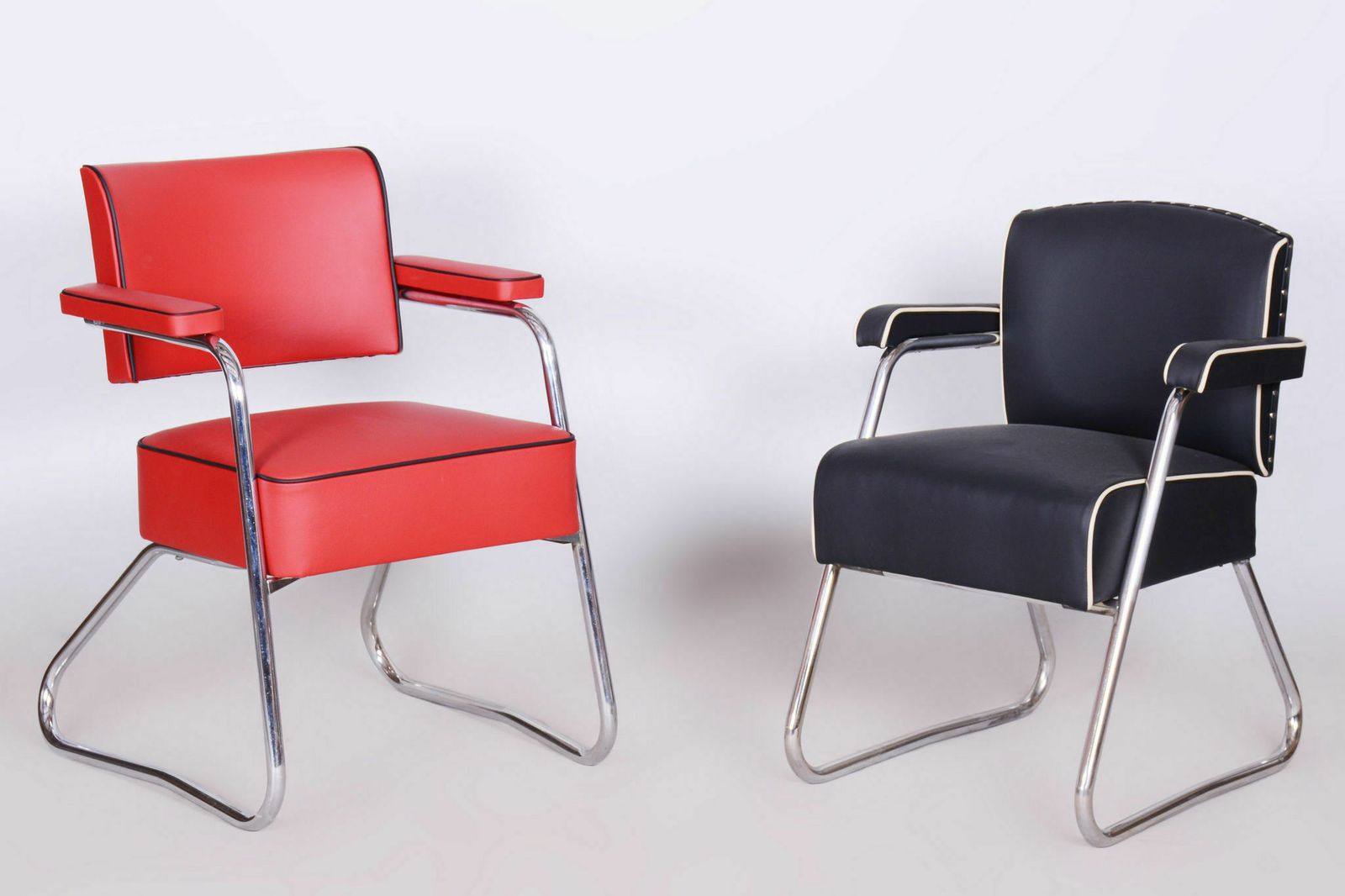 Restored Bauhaus Armchair, Mauser, Gilbert Rohde, Chrome, High Quality Leather, Newly Reupholstered ,Germany, 1930s photo furniture