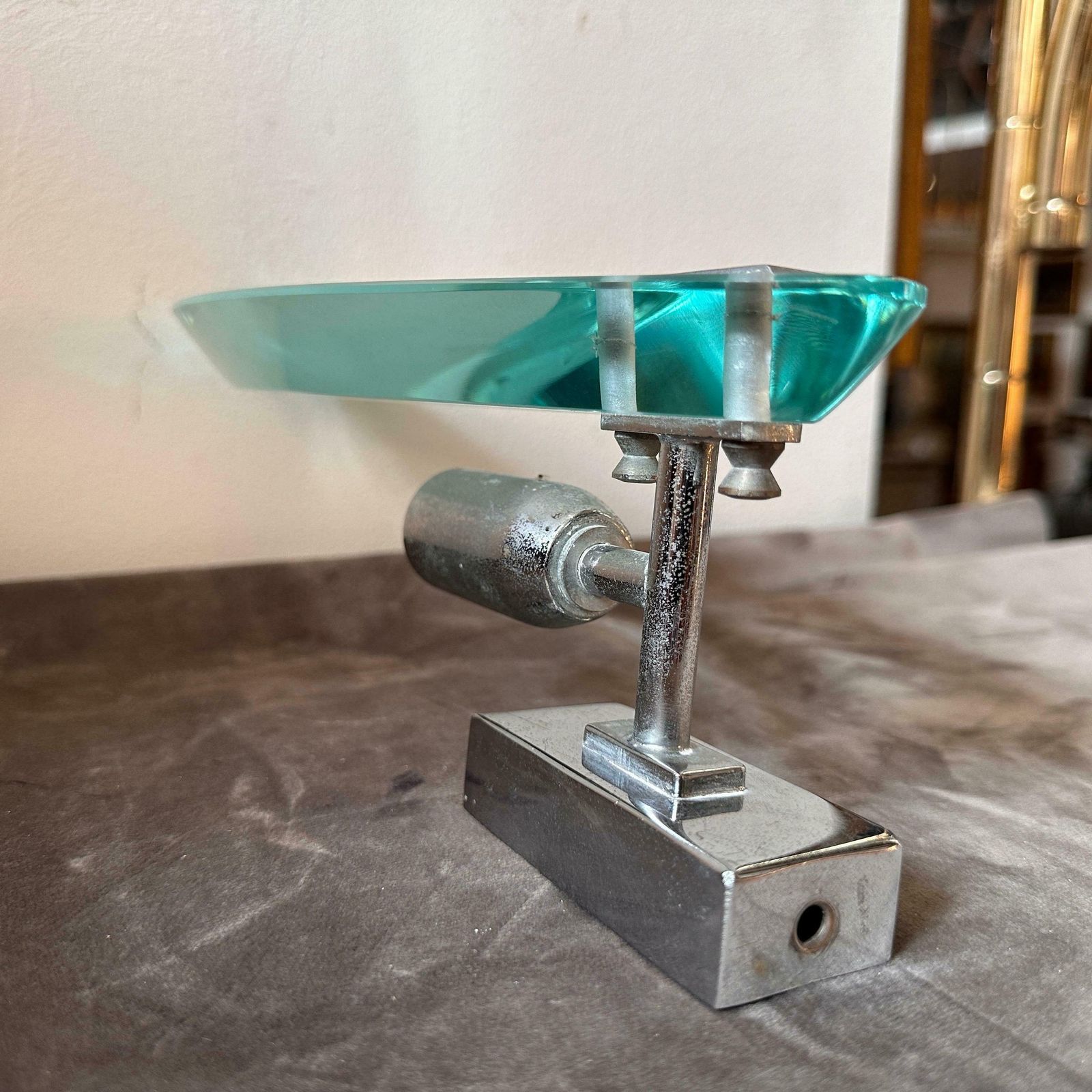 1960s Fontana Arte Style Heavy Glass And Steel Space Age Italian Wall Sconce photo vinterior