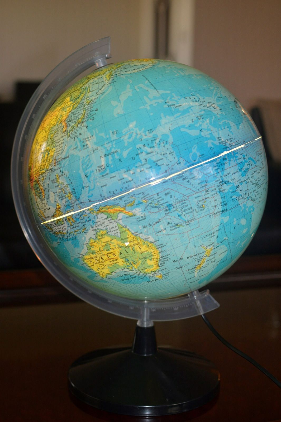 Globe Lamp World Map Night Lamp Earth Italy Plastic World Globe With Lighting Desk Decor Bedroom Nightside Table Lamp Teenager Room Decor photo vinterior