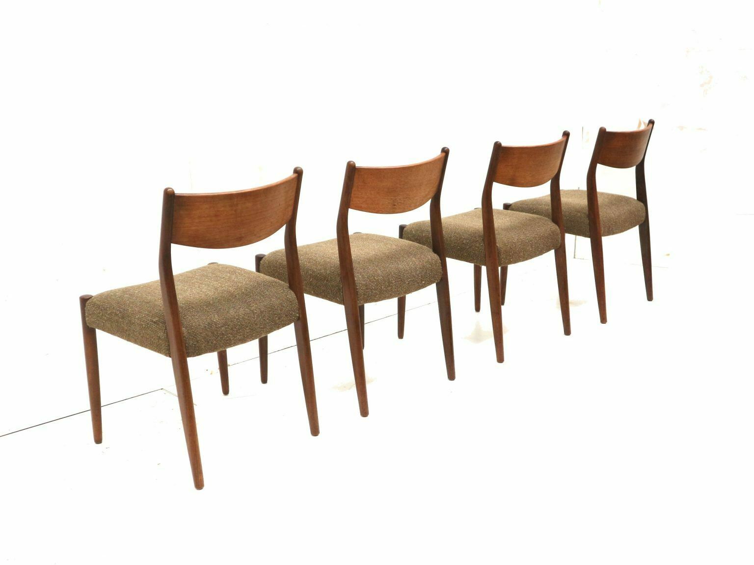 Set Of 4 Dining Room Chairs From Fristho Model D Made In The 1960s photo for sale