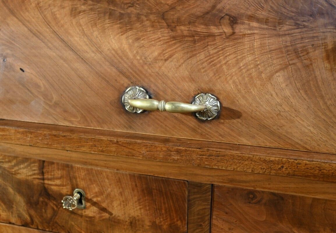 photo vinterior Important Property Cylinder Desk In Walnut, Directoire Period – Early 19th Century