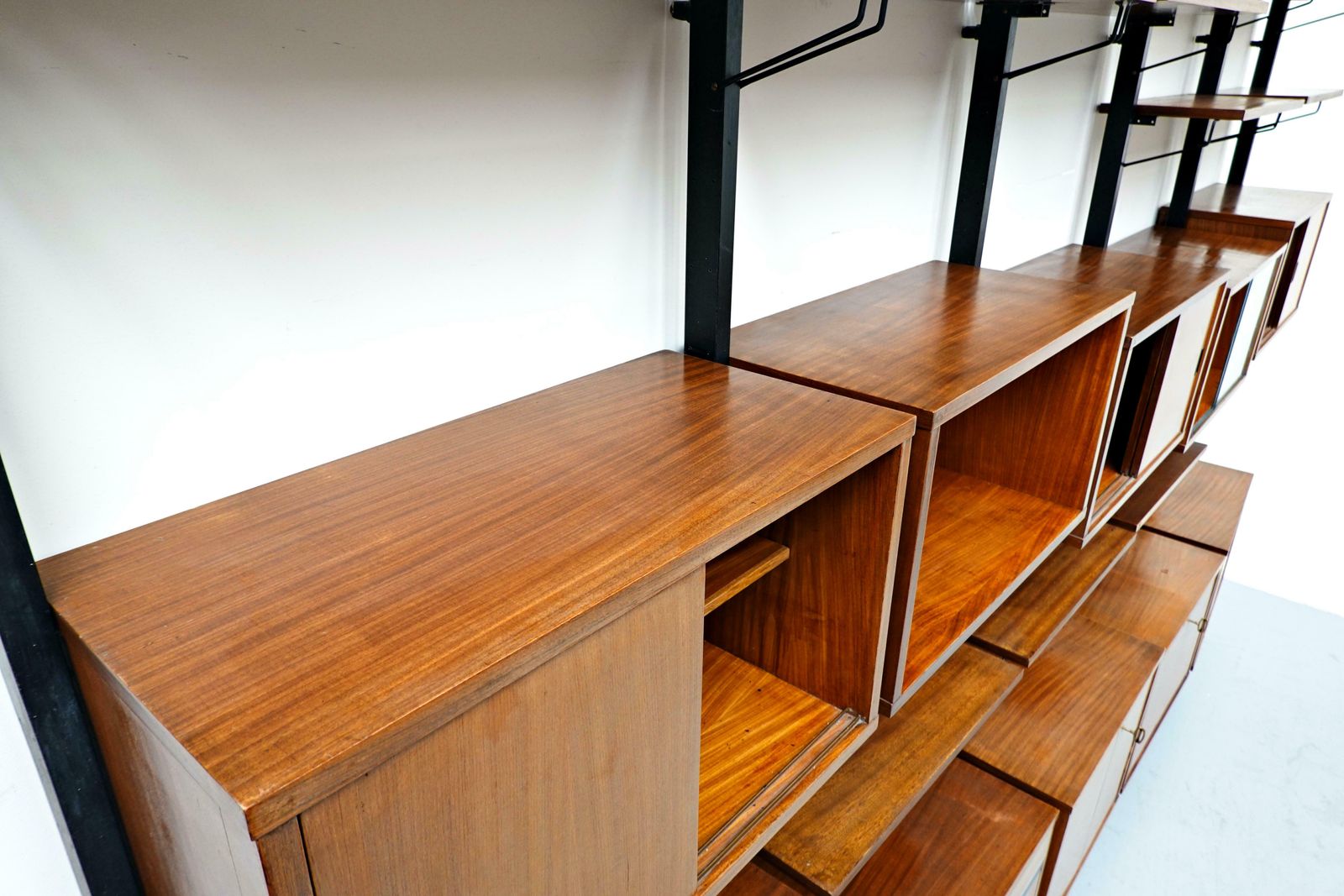 7217.0 Mid Century Modern Italian Teak Wall Unit By Ico Parisi, 1960s photo