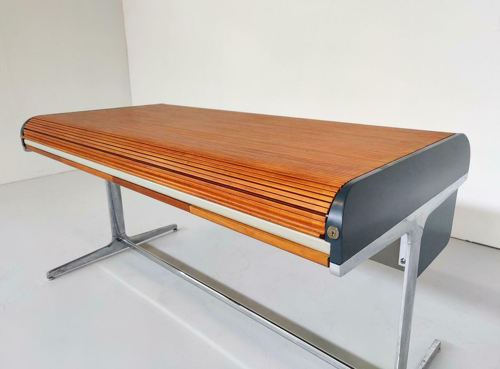 Mid Century Modern Action Office Desk By George Nelson For Herman Miller, 1960s photo Furniture