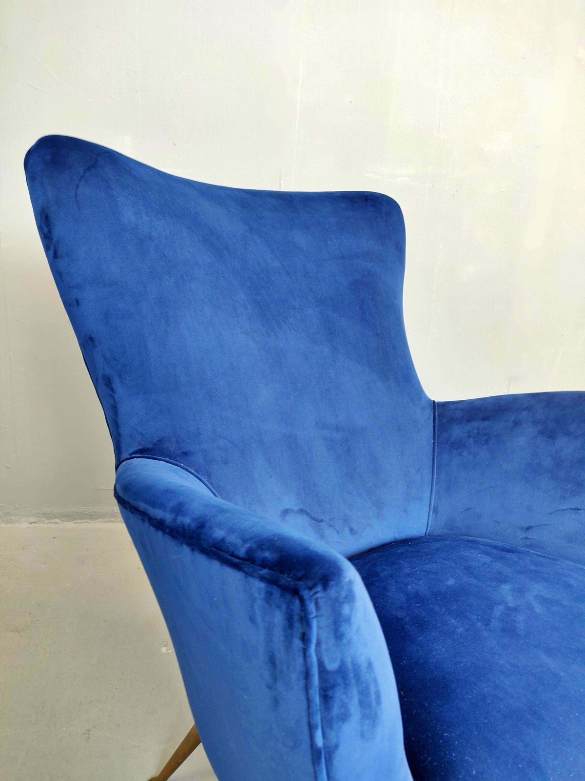 photo furniture Pair Of Italian Armchairs, New Upholstery, 1950s