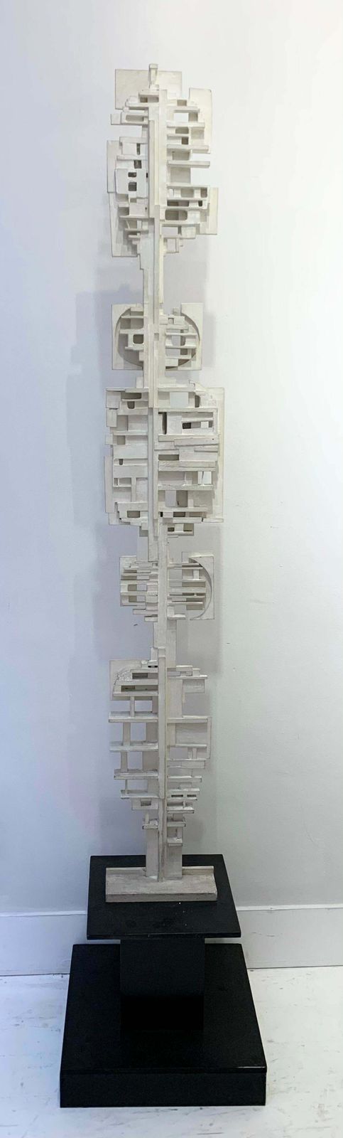 Mid Century White Wood Totem Sculpture By André Pailler, France 1970s photo furniture