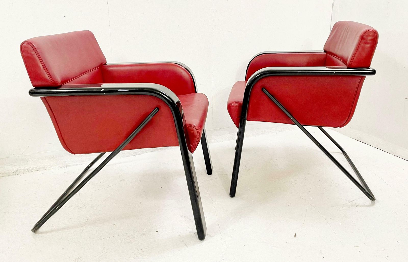 Pair Of Mid Century Red Leather Armchairs By Claudio Salocchi, Italy, 1970s photo vintage