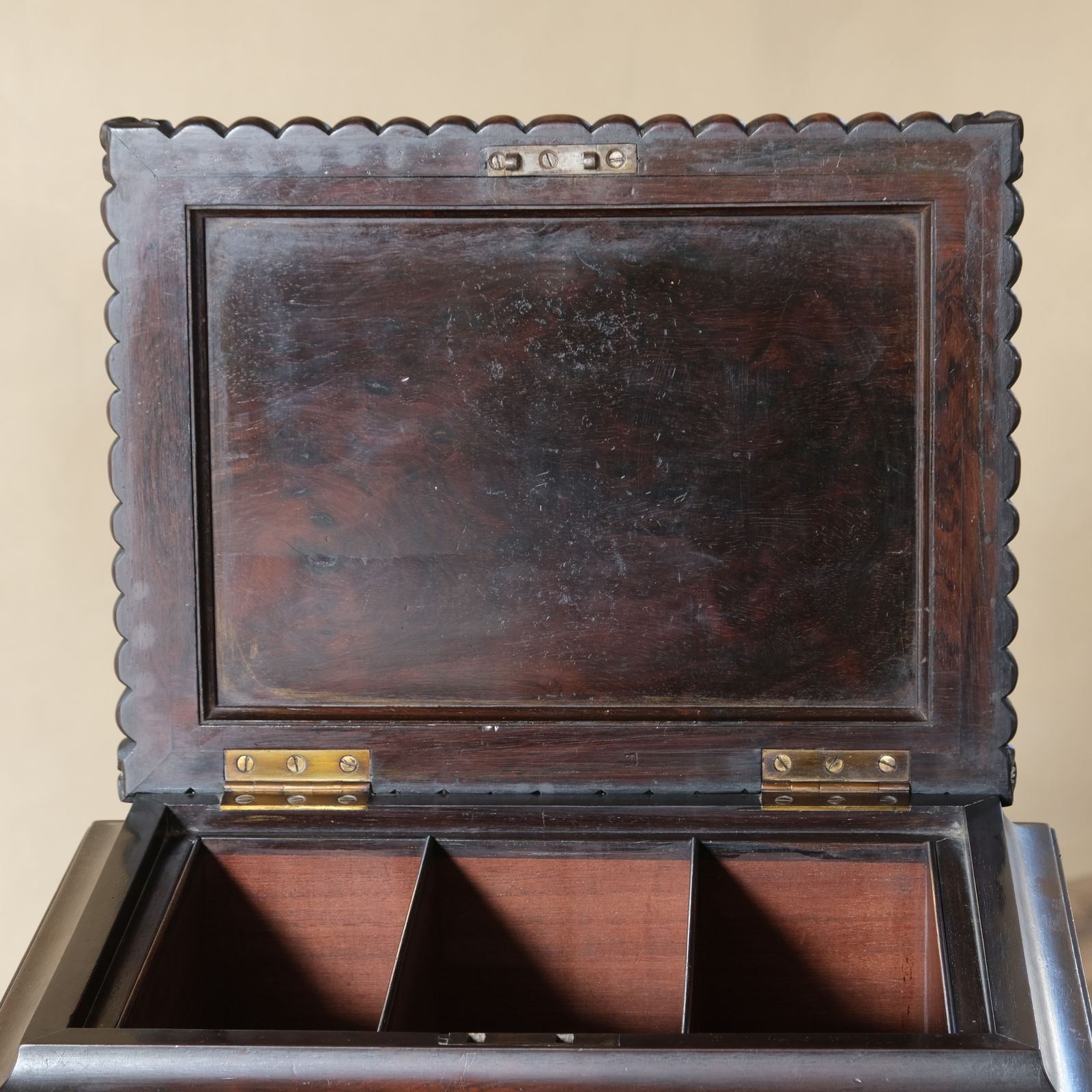 photo vintage Antique Regency William IV Rosewood Teapoy