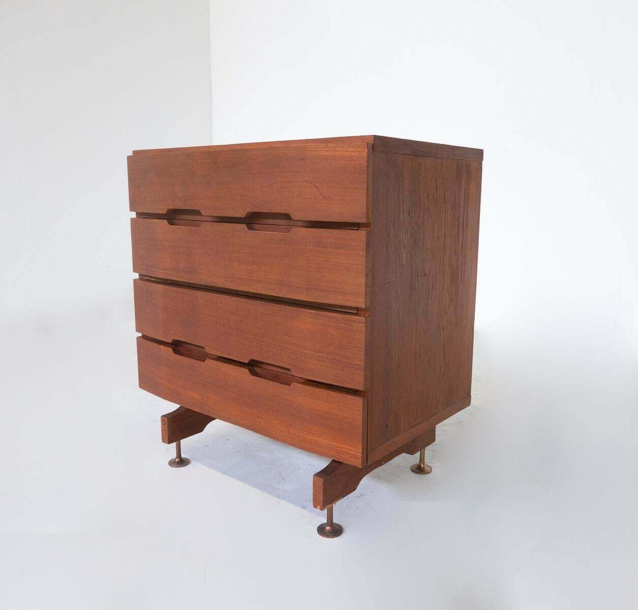 Mid Century Modern Small Chest Of Drawers, Italy, 1960s