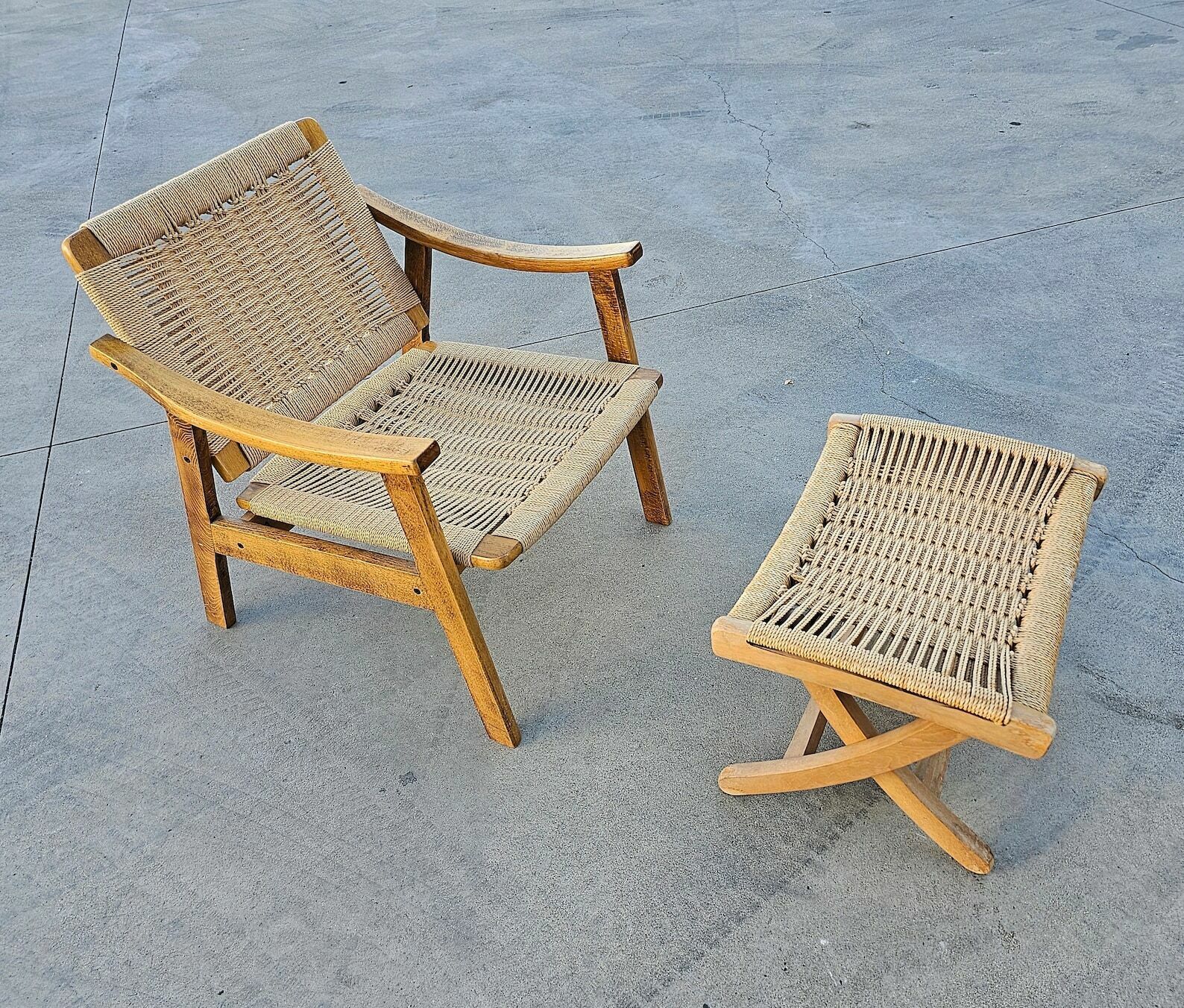 Pair Of Mid Century Modern Armchairs With Ottomans Done In Oak And Danish Paper Cord Done In Hans J. Wegner Style / Made In Yugoslavia In 1960s photo vinterior