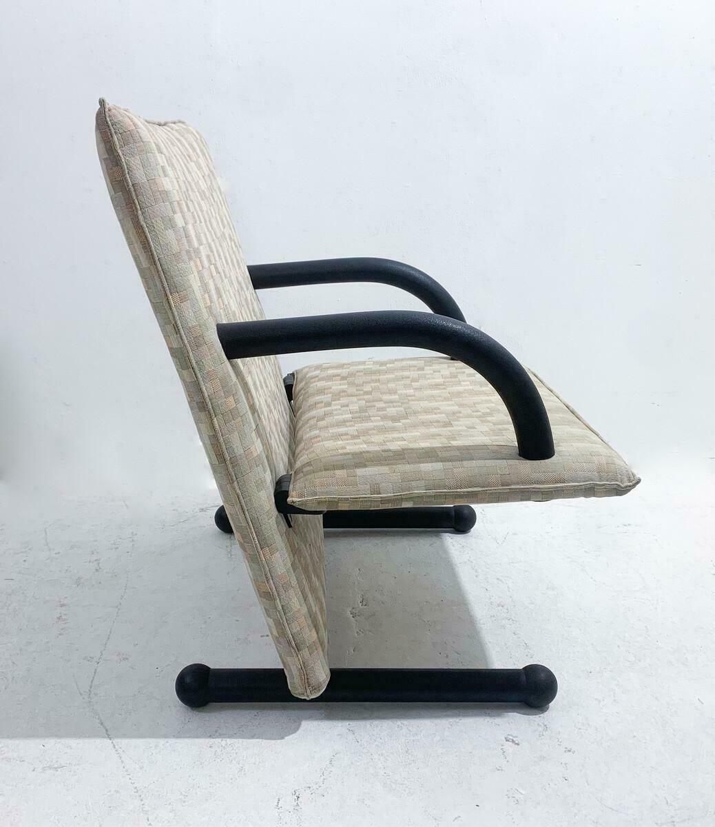 Mid Century Armchair "T Line" By Felix De Burkhard Vogtherr For Arflex, 1980s photo Furniture