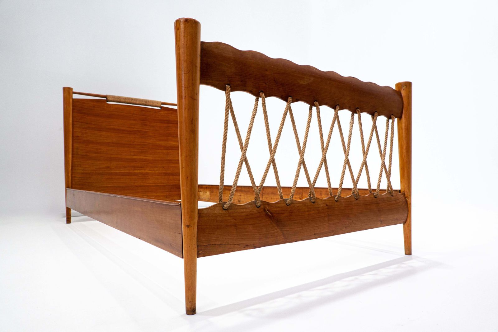 Pair Of Beds Attributed To Guglielmo Pecorini, Cherry Wood, Italy, 1940s photo 3662.0
