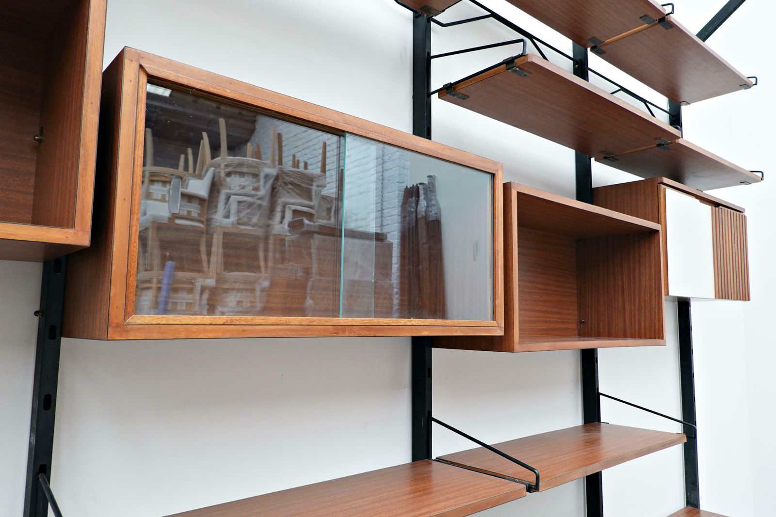 7630.0 Mid Century Modern Italian Wall Unit Model ''''Urio'''' By Ico Parisi For Mim, 1960s photo