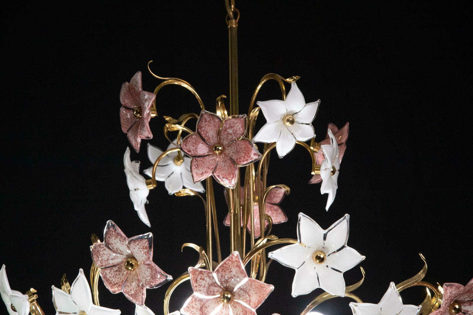 Spectacular Murano Chandelier Full Of Pink And White Flowers, 1980s photo vinterior