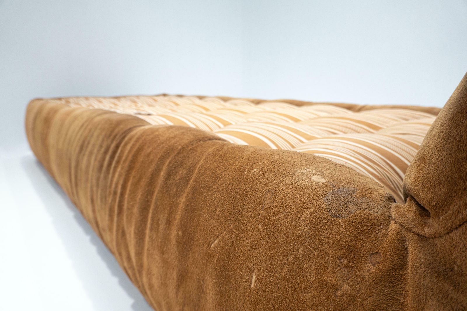 6040.0 Mid Century Modern Bambole Daybed By Mario Bellini, Suede, C&B Italia, 1970s photo