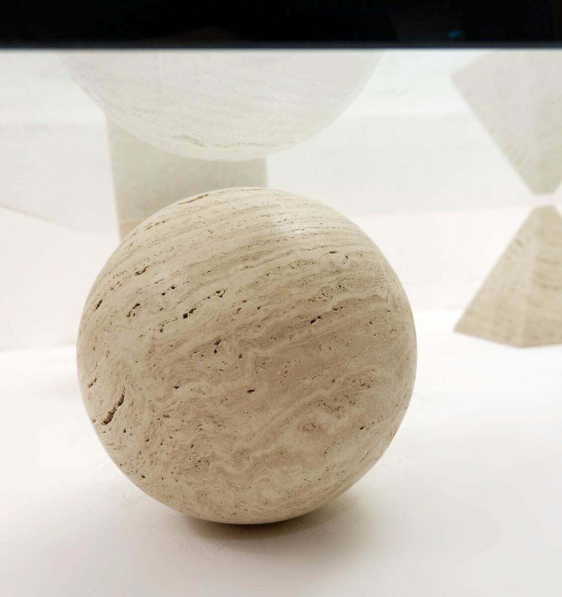 Mid Century "Metaphora" Coffee Table By Massimo Et Lella Vignelli, Travertine photo furniture