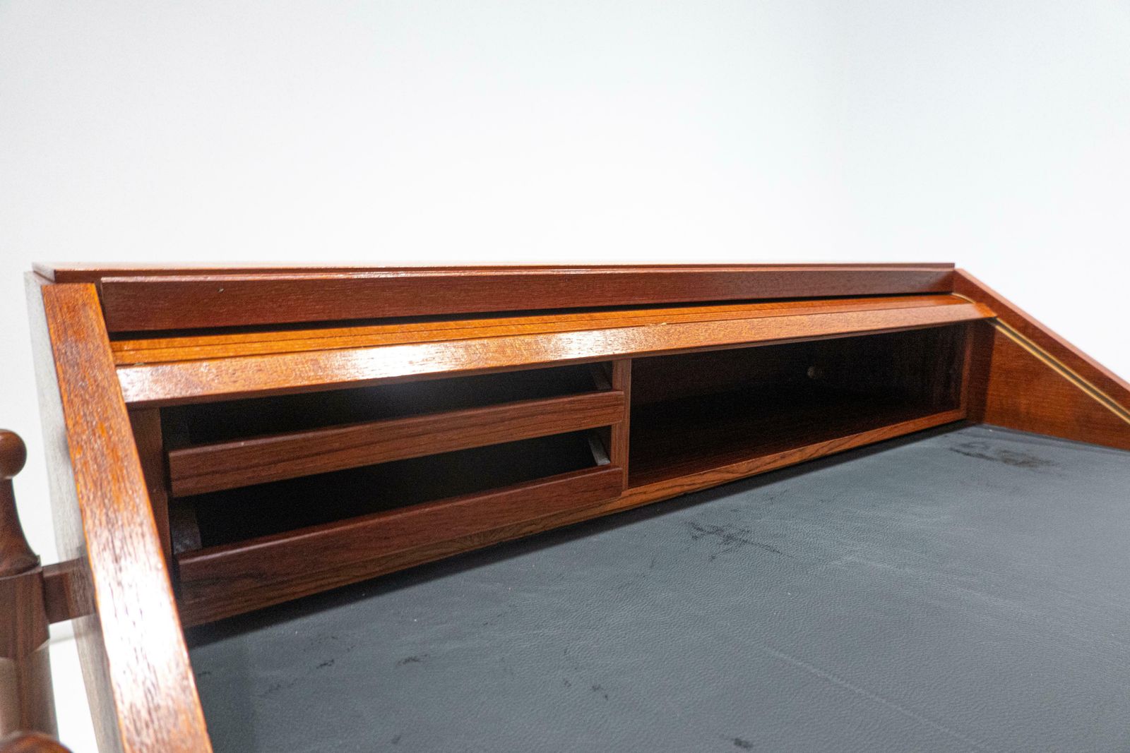 Mid Century Modern Wooden Writing Desk By Fratelli Proserpio, Italy, 1960s photo vintage