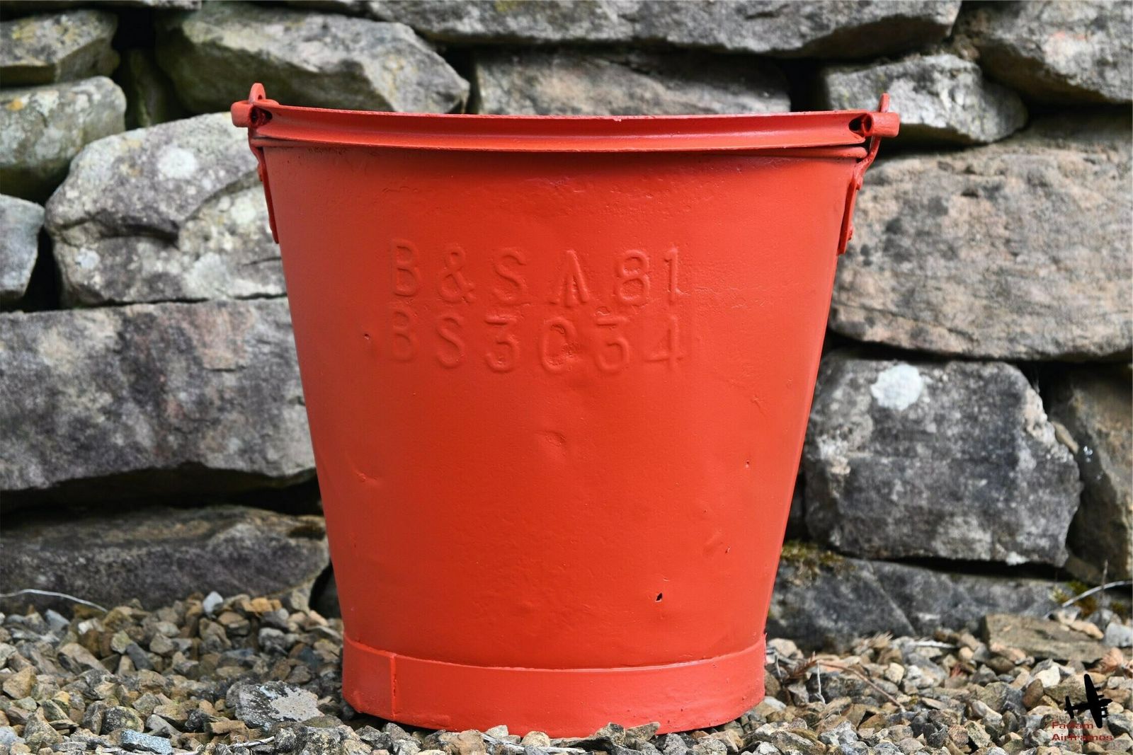 Raf Fire Bucket Waste Paperbin/Log Basket/Plant Pot photo furniture