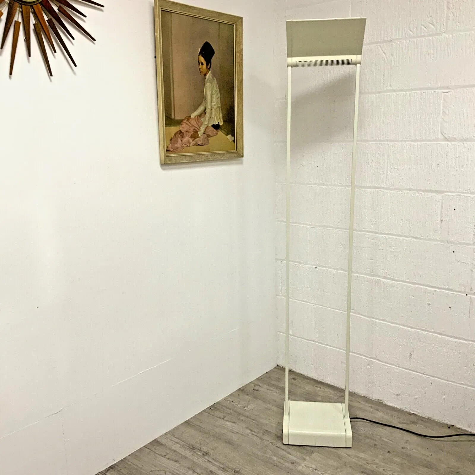 Concord Lighting International Floor Lamp Uplighter   Mid Century 1980s