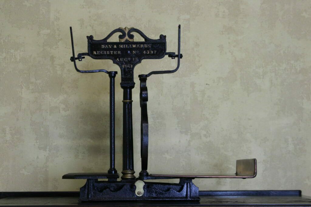 Smart Victorian Butchers Shop Counter Scales With Copper Tray By Day And Millward photo 300.0