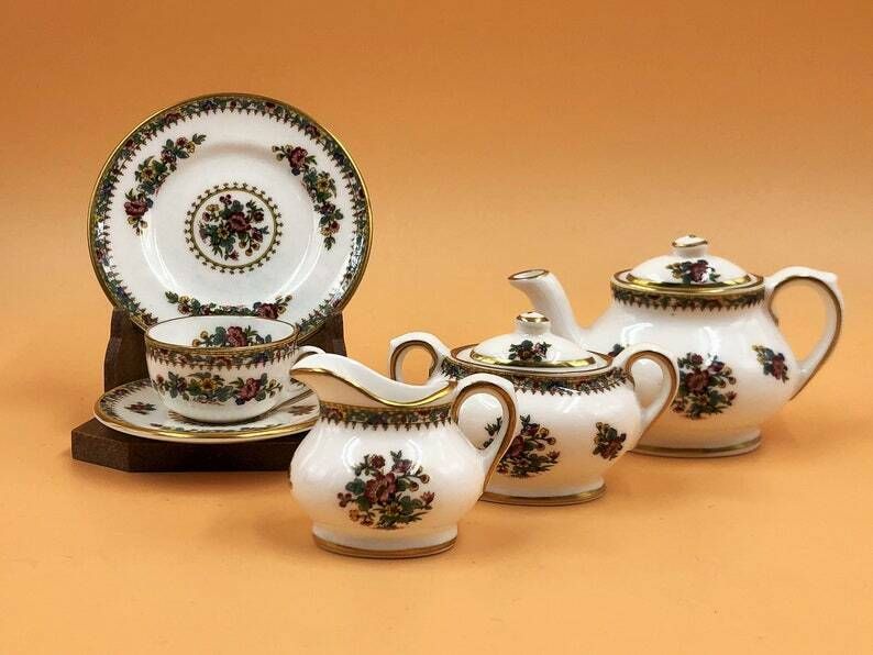 Coalport China Ming Rose Miniature 8 Piece Cabinet Display Tea Set. Teapot, Creamer, Sugar & 1 Trio.
