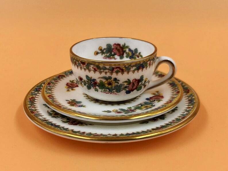 Coalport China Ming Rose Miniature 8 Piece Cabinet Display Tea Set. Teapot, Creamer, Sugar & 1 Trio. photo for sale