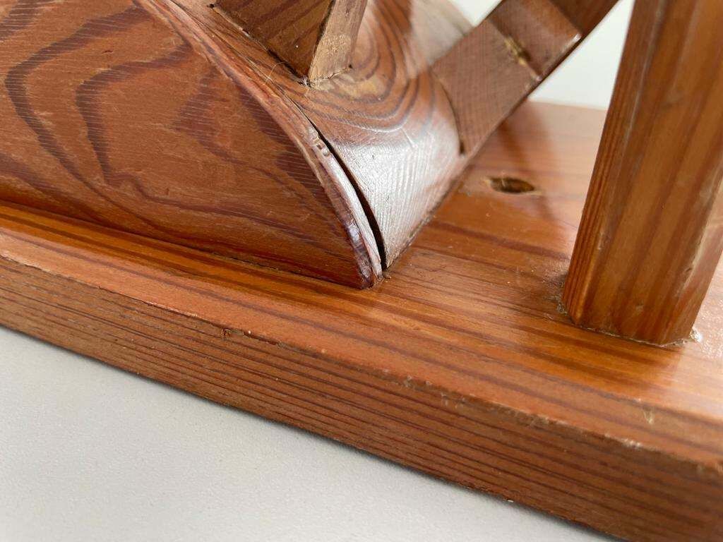 photo furniture German Craft Wood Clothes Rack With 7 Hanger