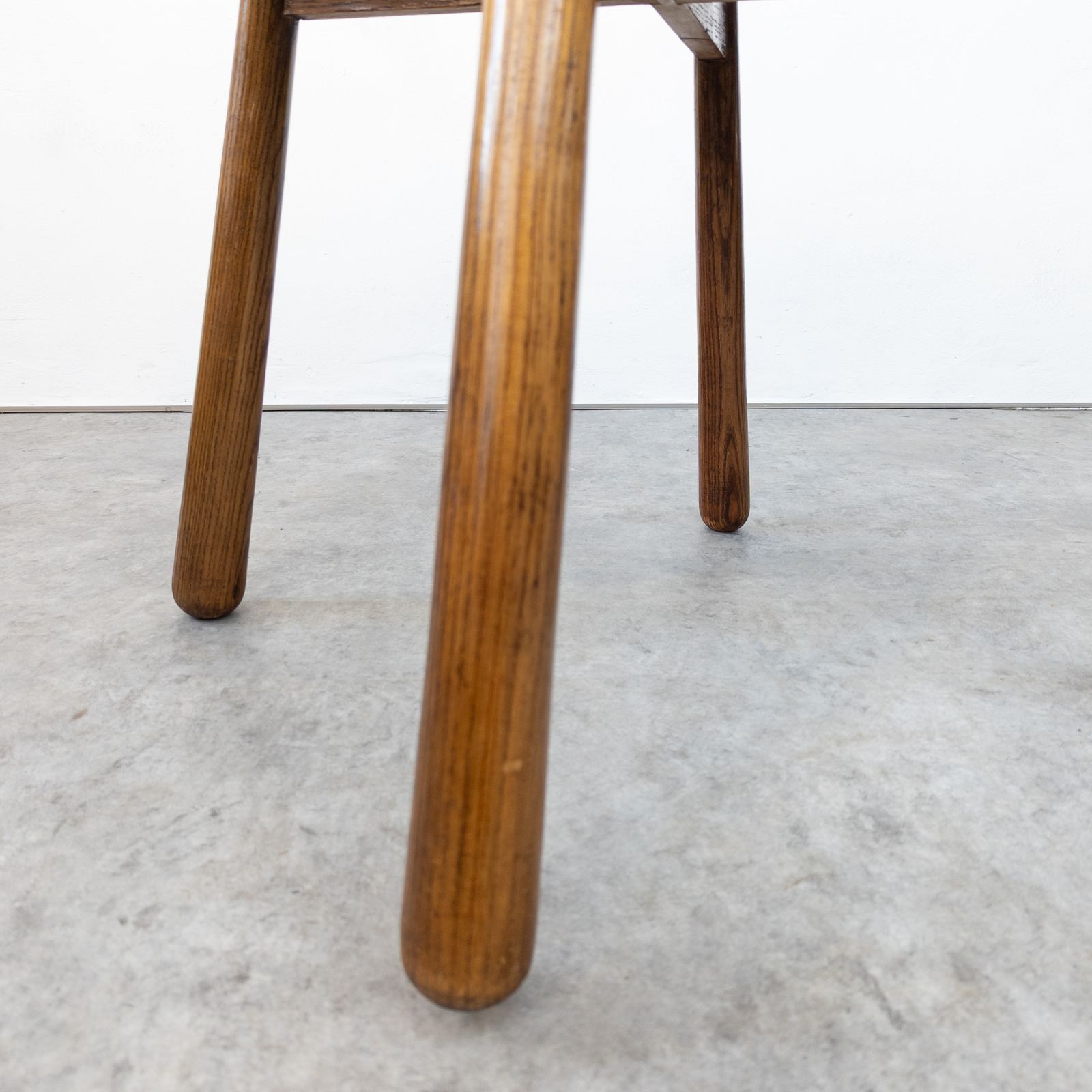 Modernist Oak Side Table By Jan Vaněk For Krásná Jizba photo vintage