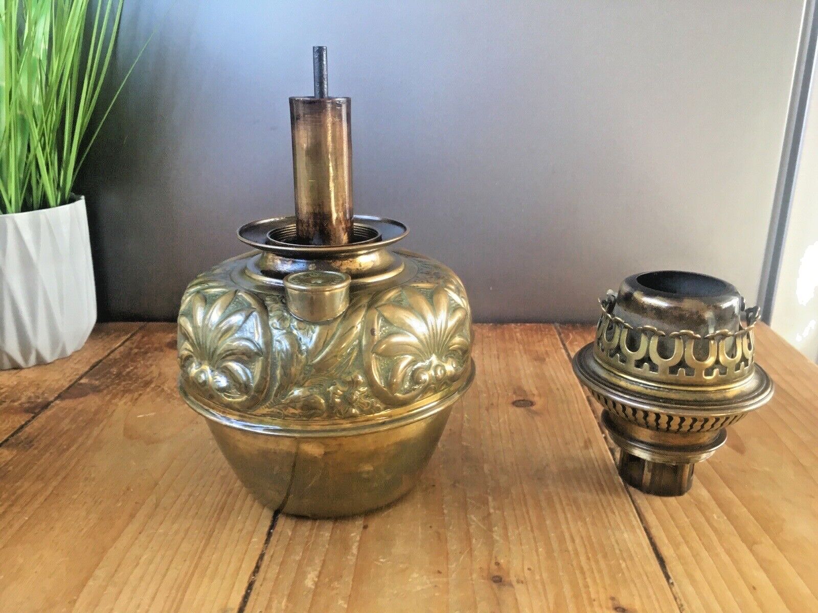 Antique Thermidor Improved Lampe Belge Floral Brass Oil Lamp Base Lantern Light photo furniture