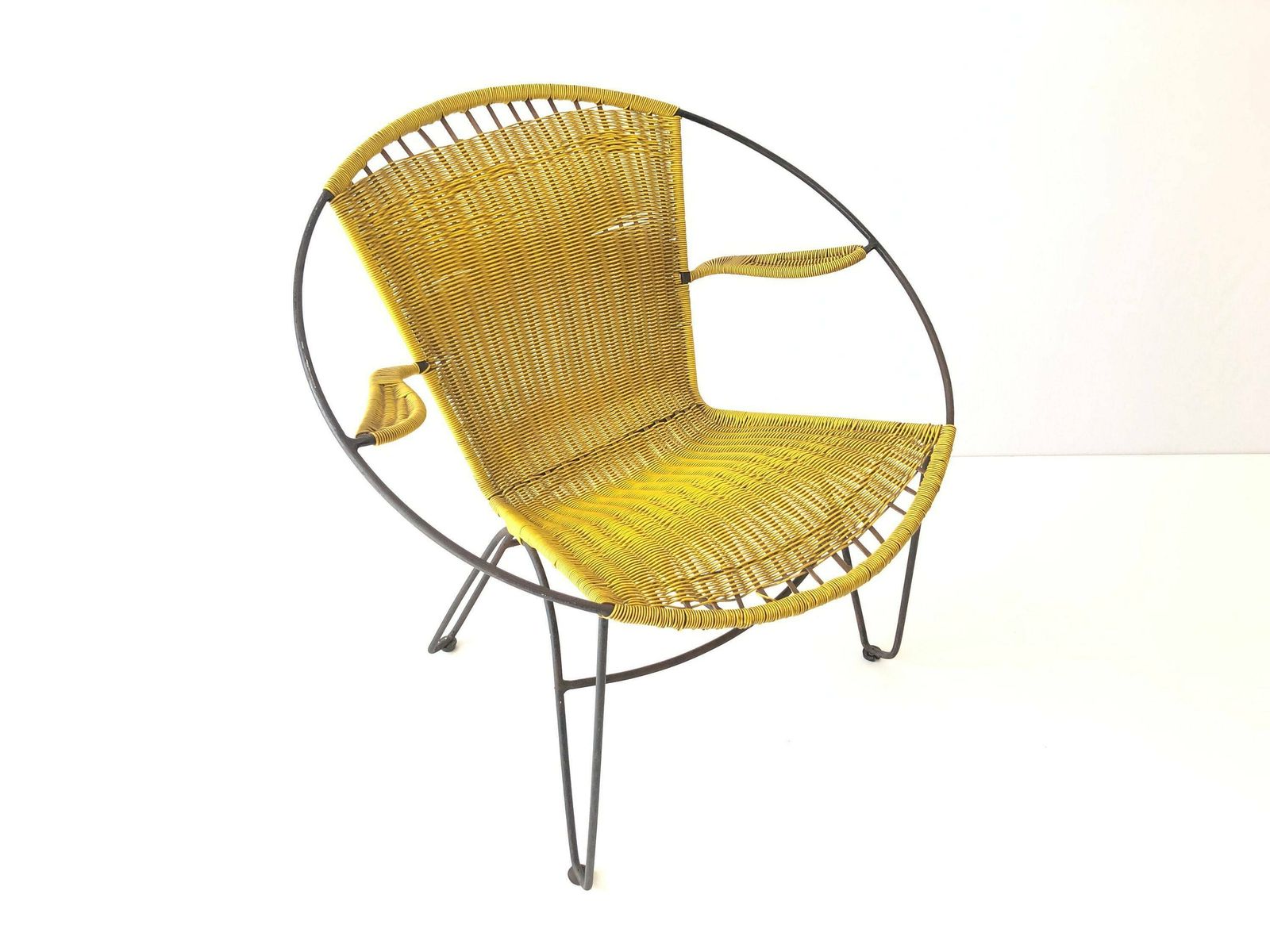 Iconic Italian Yellow Spaghetti Circle Design Relax Chair, 1970s, Italy photo 1130.0