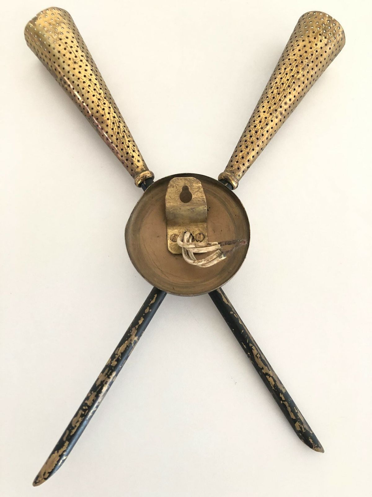 Mid Century Gold Metal Rare Single Sconce, 1950s, France photo vinterior