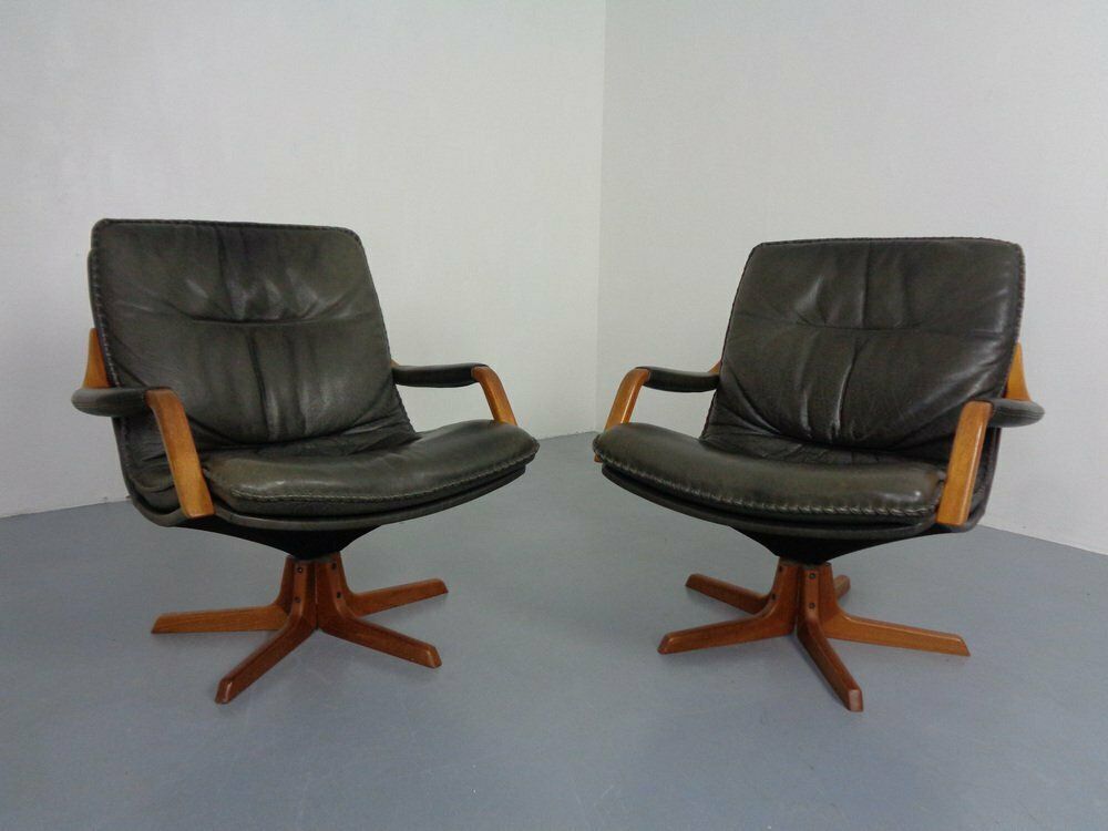 Danish Teak & Leather Swivel Lounge Chairs From Berg Furniture, 1970s, Set Of 2 photo furniture
