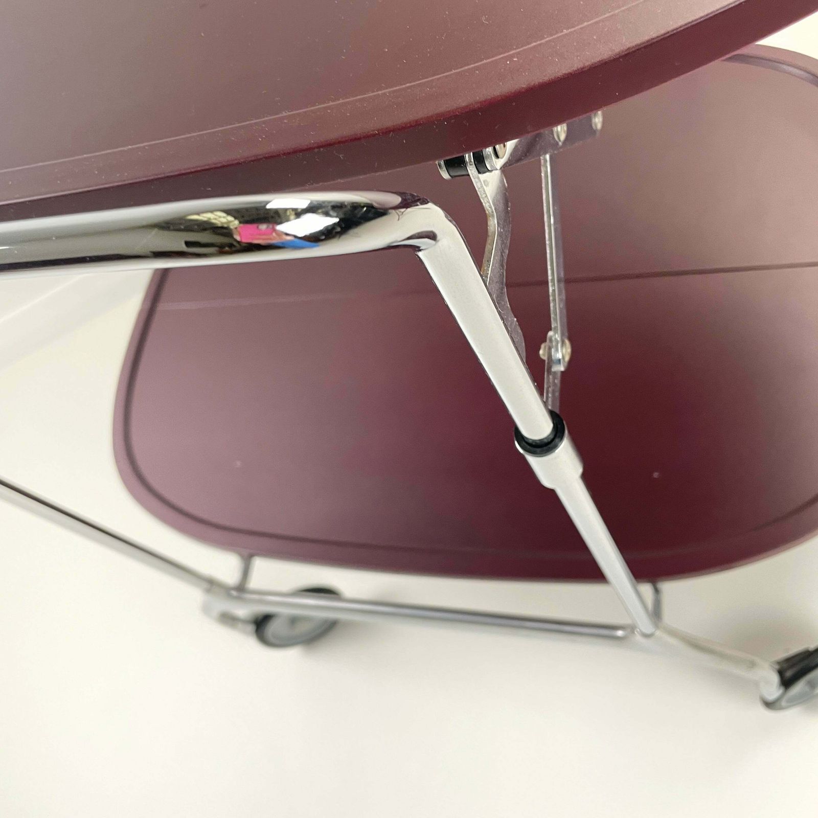 Kartell Gastone Trolley In Aubergine photo Furniture