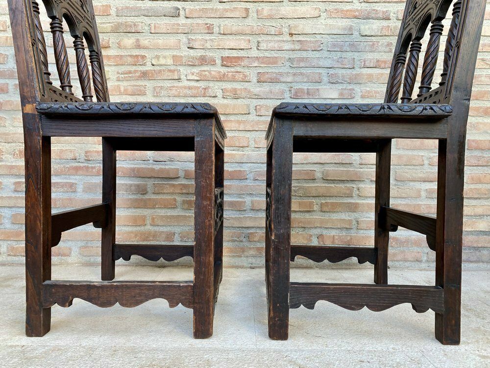 Early 20th Century Spanish Carved Chairs With Wood Seat, 1890s, Set Of 2 photo vinterior
