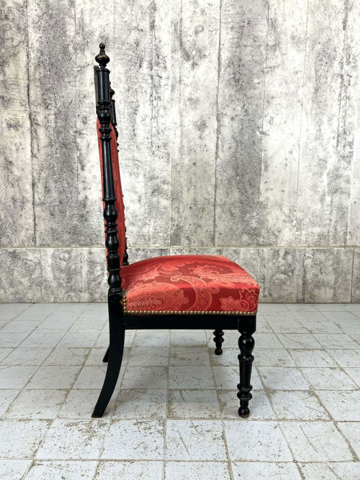 Decorative Individual Ebonised Napoleon III Slipper Chair photo 455.0