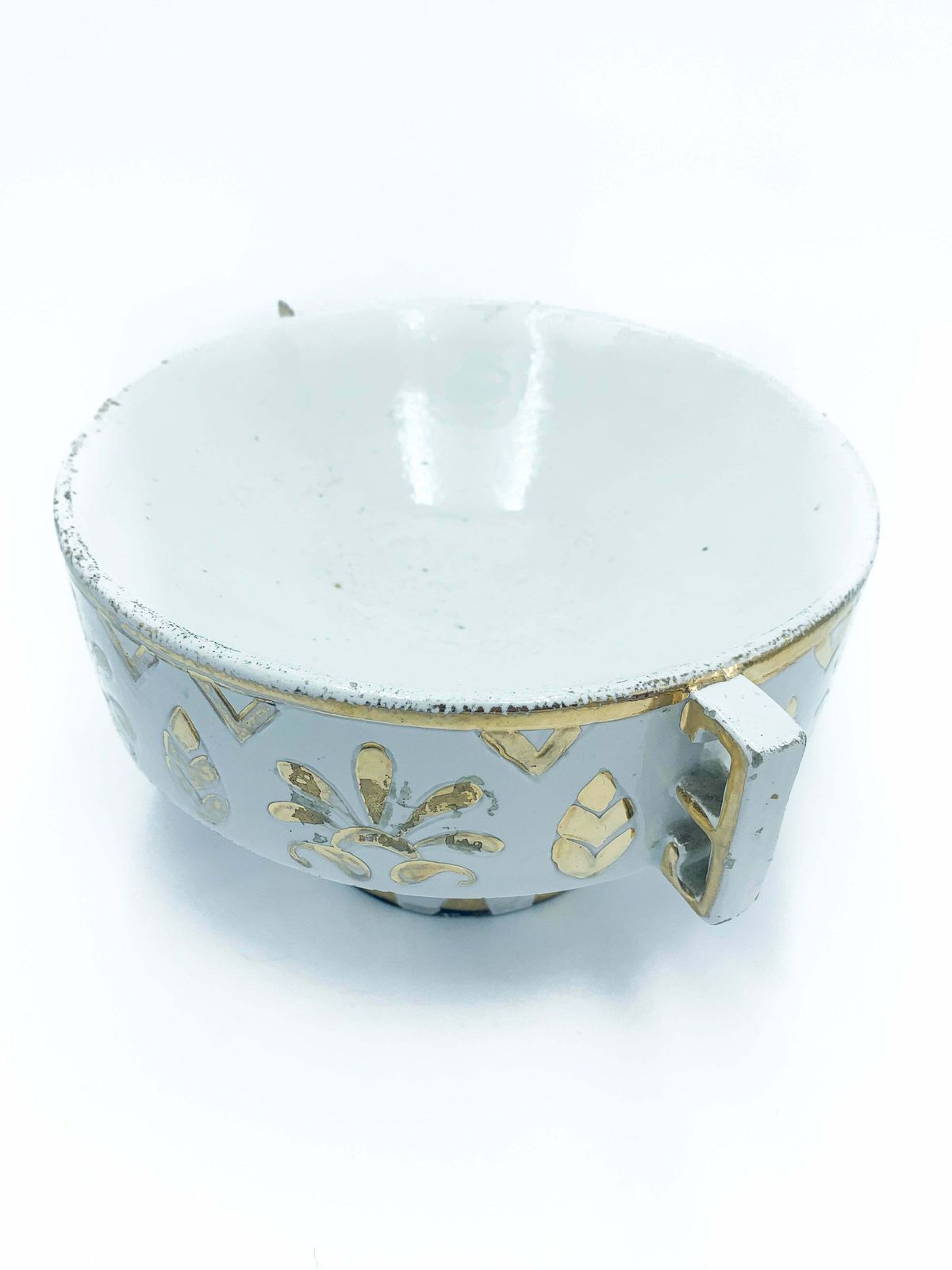 Vase In Ceramic Of Perugia Etruria White And Gold photo 106.25