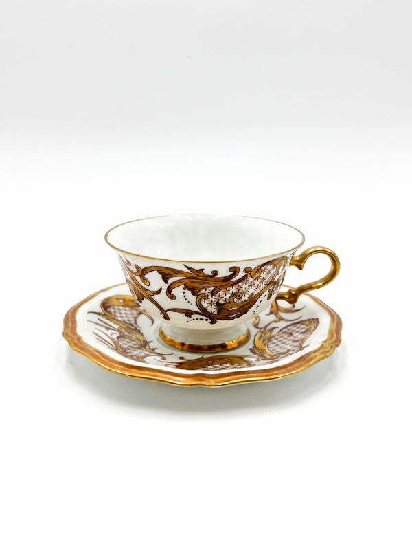 Twelve Tea/Coffee Service In Red And Gold Rosenthal Porcelain photo for sale