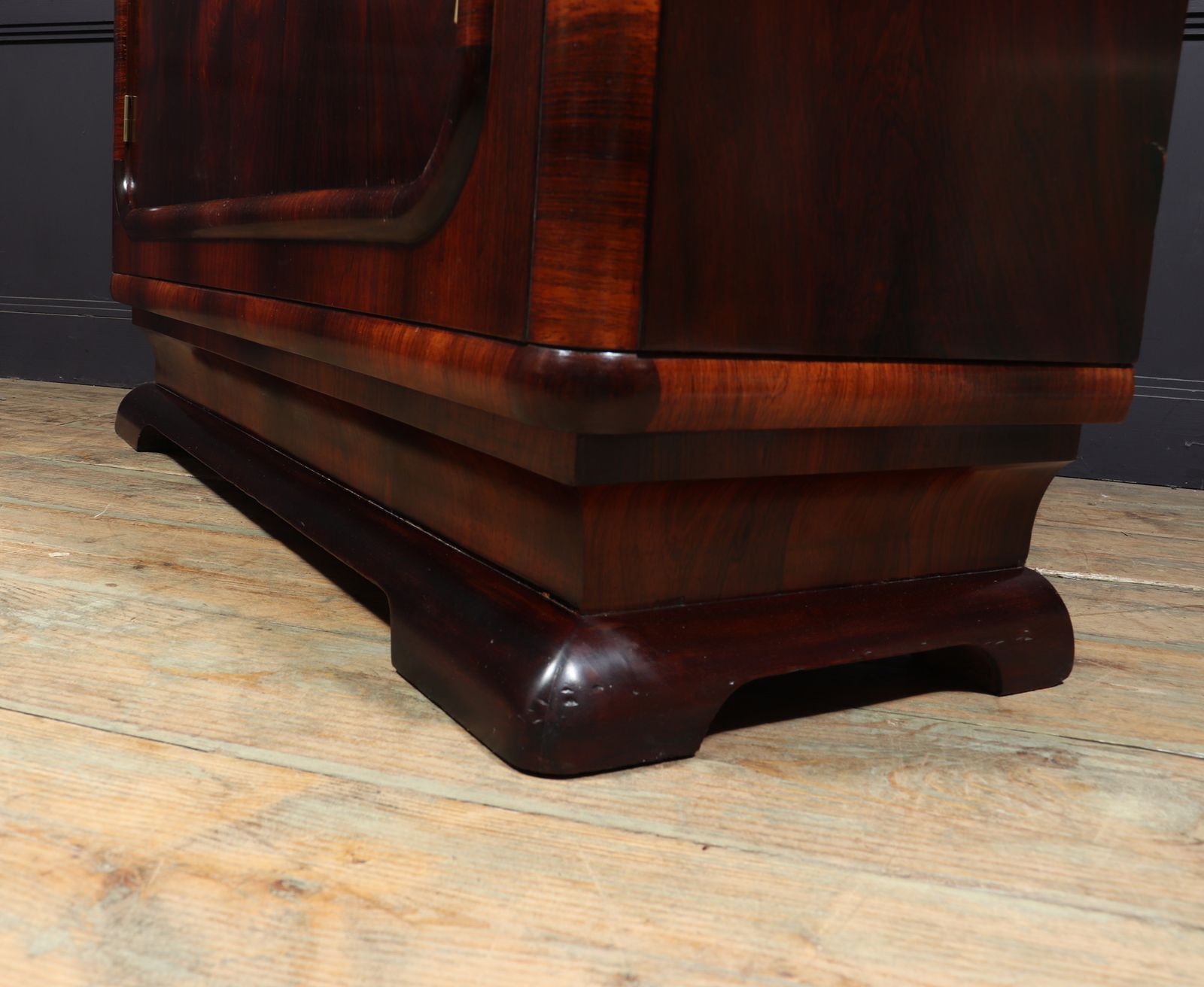 Art Deco Display Cabinet In Rosewood photo 1650.0