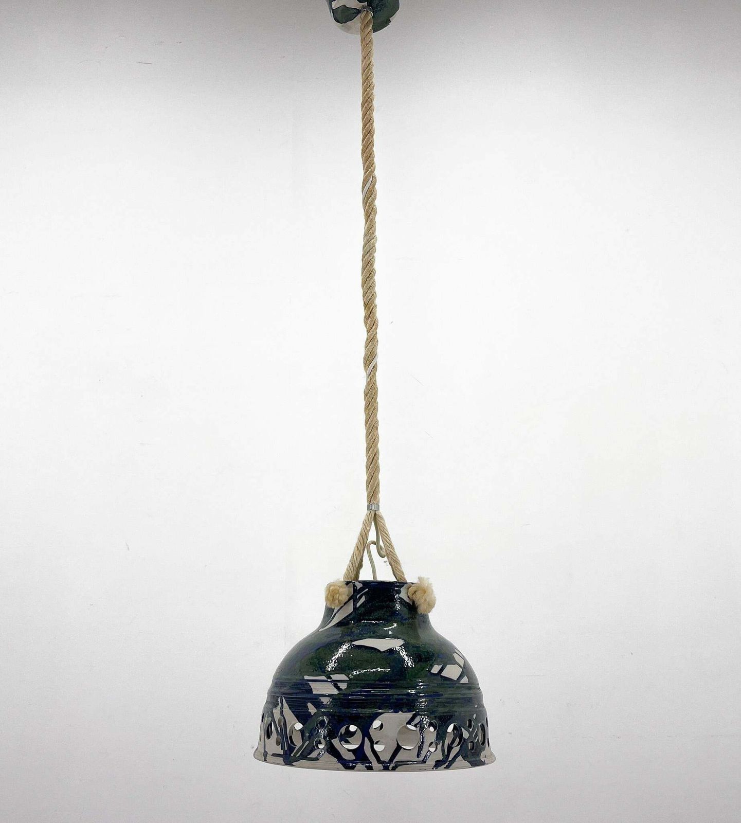 Keramieken hanglamp aan touw, Denemarken, jaren 1970 photo for sale