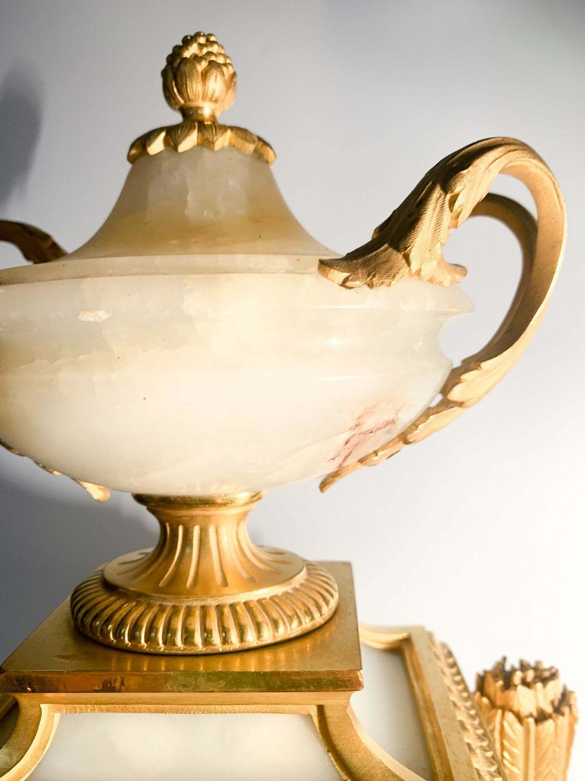 2778.75 Raingo Frères Louis XVI Style Table Clock In Alabaster And Gilt Bronze From 1800 photo