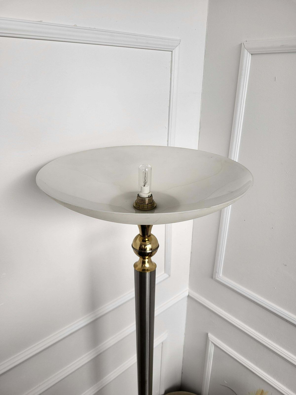 Italian Art Deco Midcentury Hollywood Regency Brass Glass Floor Lamp photo 1555.0