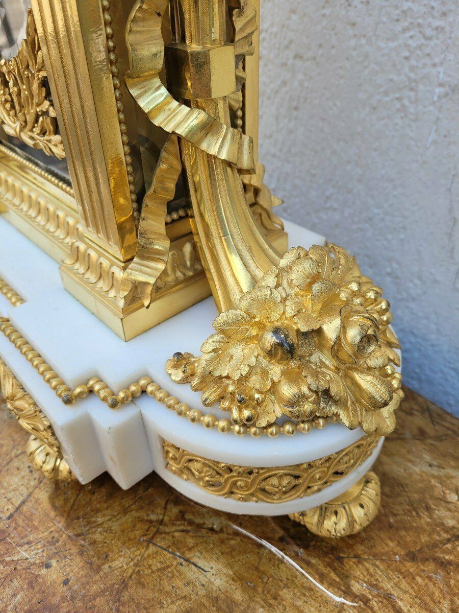 Clock In Gilt Bronze And Marble, Charpentier, Napoleon III, 19th Century photo vinterior