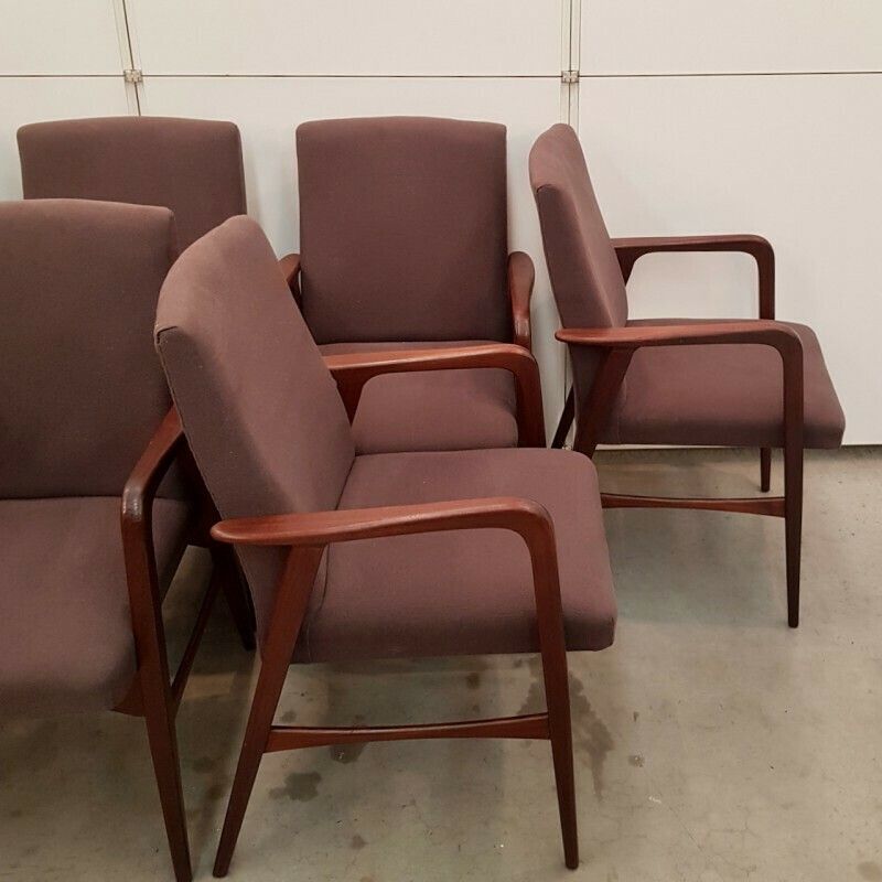 photo furniture Set Van 8 Deense Teakhouten Fauteuils