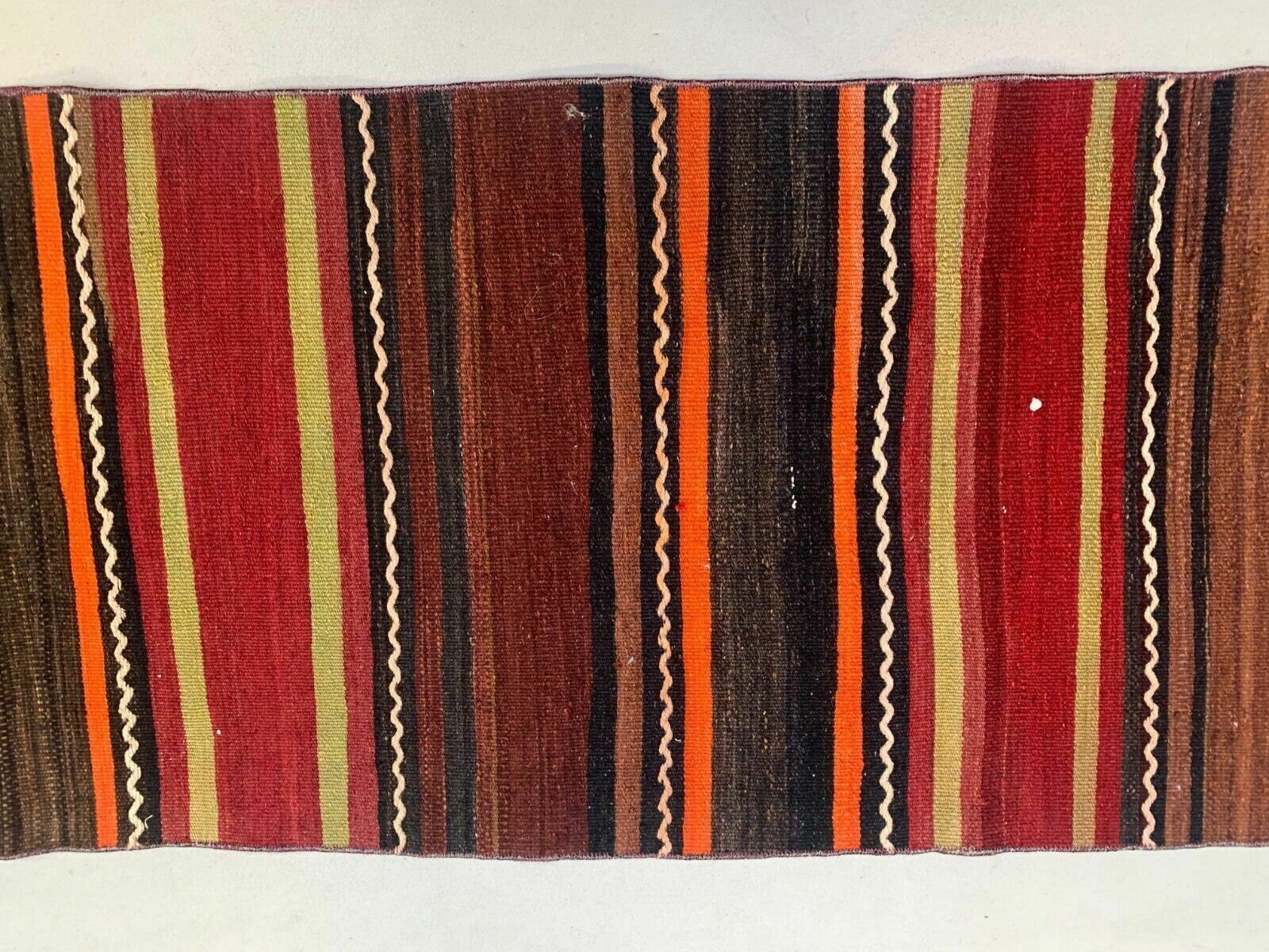 photo furniture Old Turkish Narrow Kilim Runner 320x58 Cm Shabby Chic, Vintage Kelim