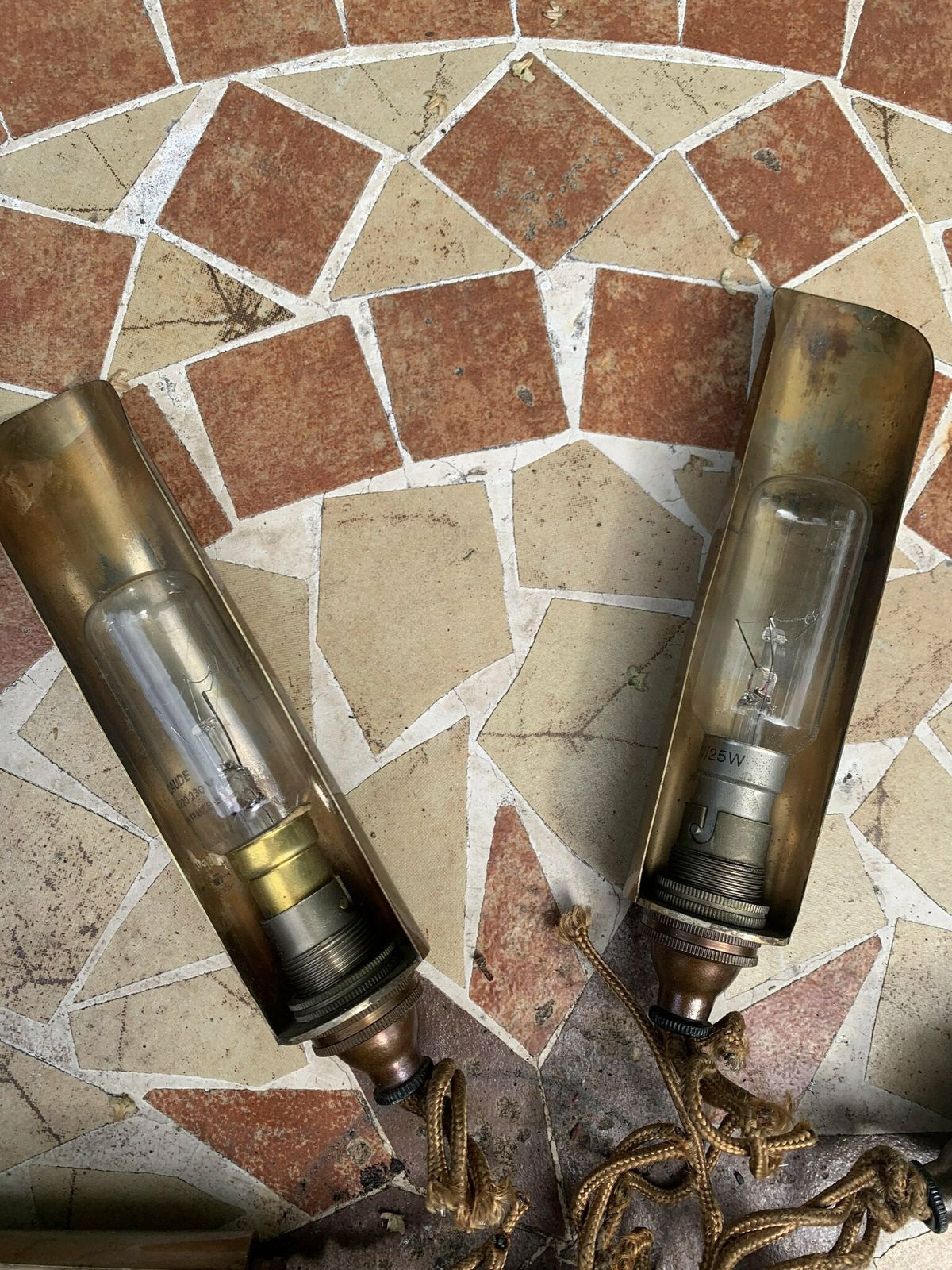 A Rare Set Of Six Original Art Deco Wall Lights/Sconces Trench Art ‘Bullet Lights’ In Solid Brass 35 Cal Shell Casings photo 350.0