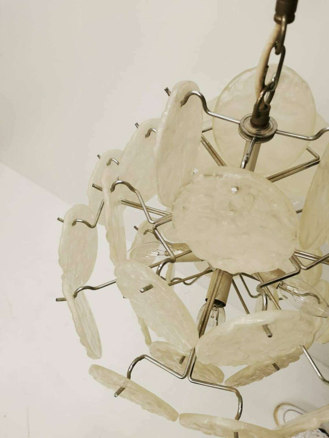 Gelo Italian Lucite Chandelier Sculptural Textured Discs   Ice Glass 1960s photo vinterior