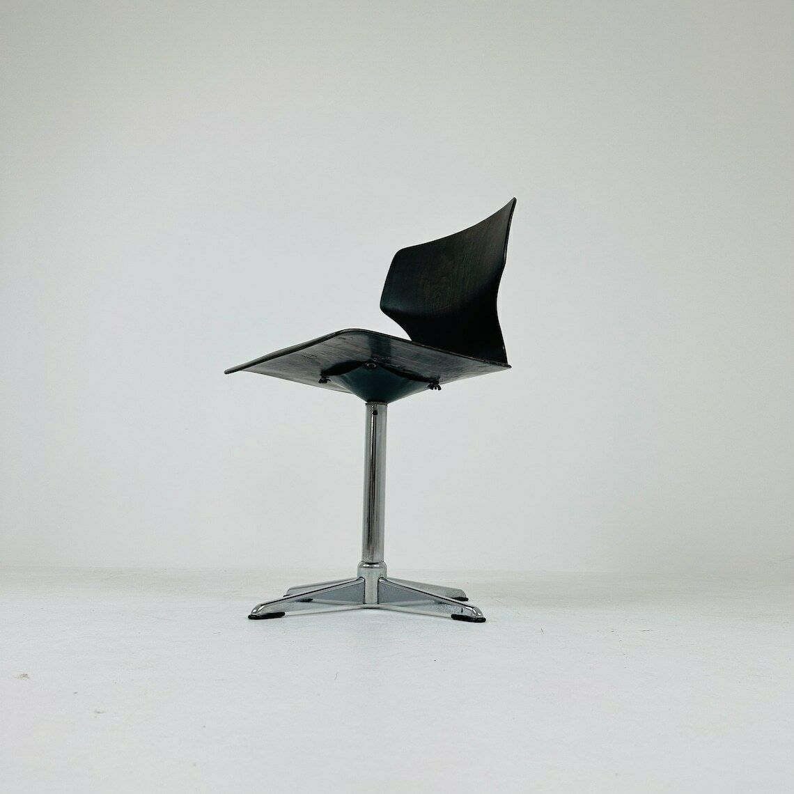 Mid Century Desk Chair By Elmar Flötotto For Pagholz, German 1970s photo vintage