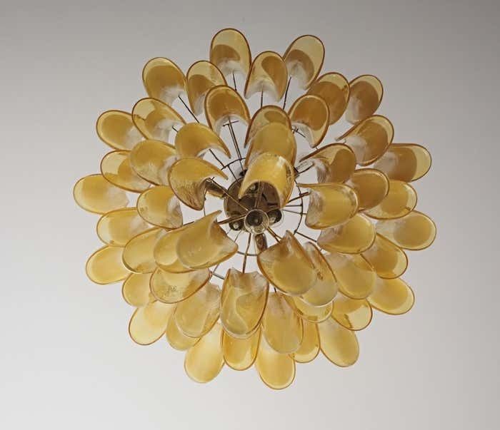 photo vinterior Italian Caramello Petal Chandelier, Murano