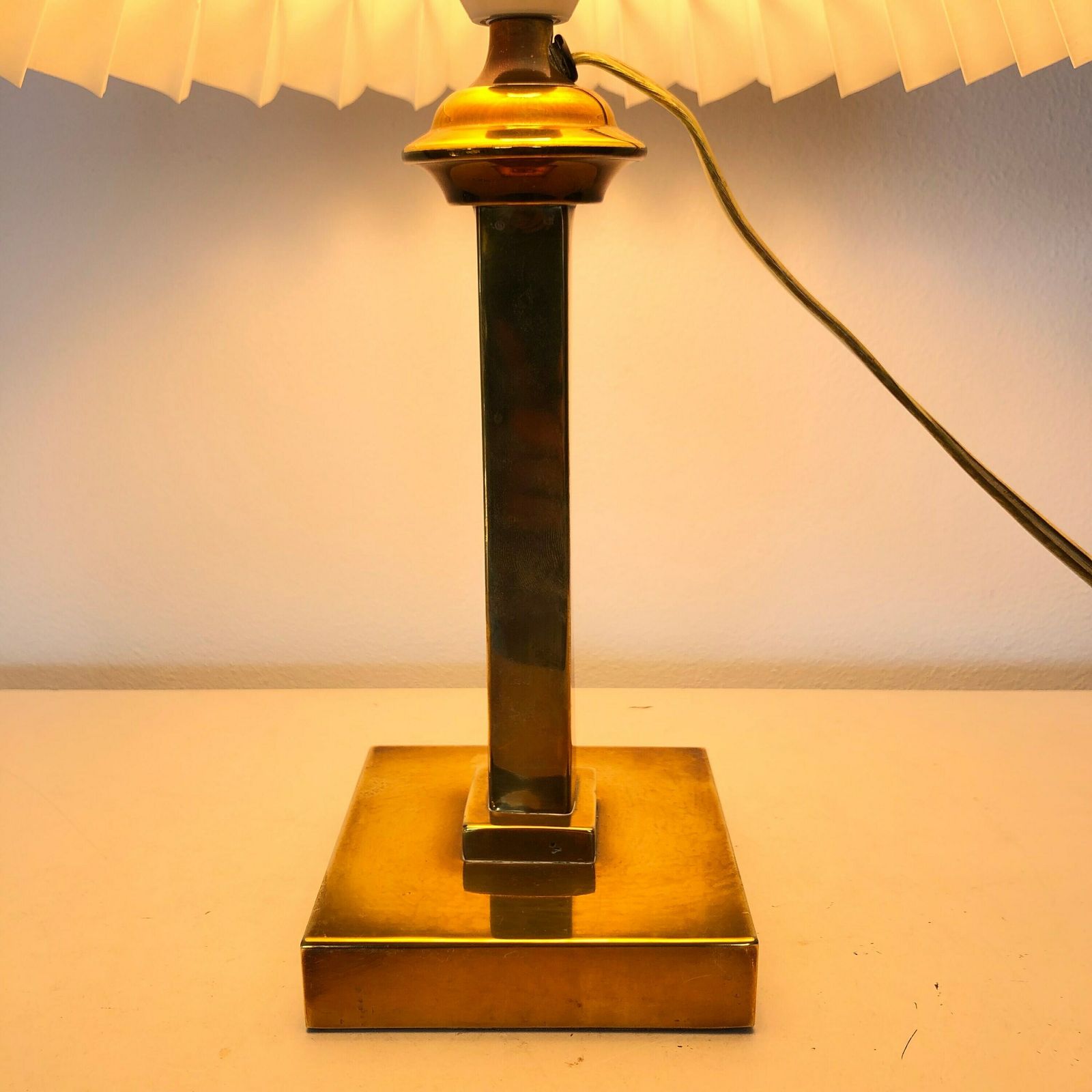Danish Elegant Vintage Art Deco Table Lamp With Brass Base And White Pleated Shade photo for sale